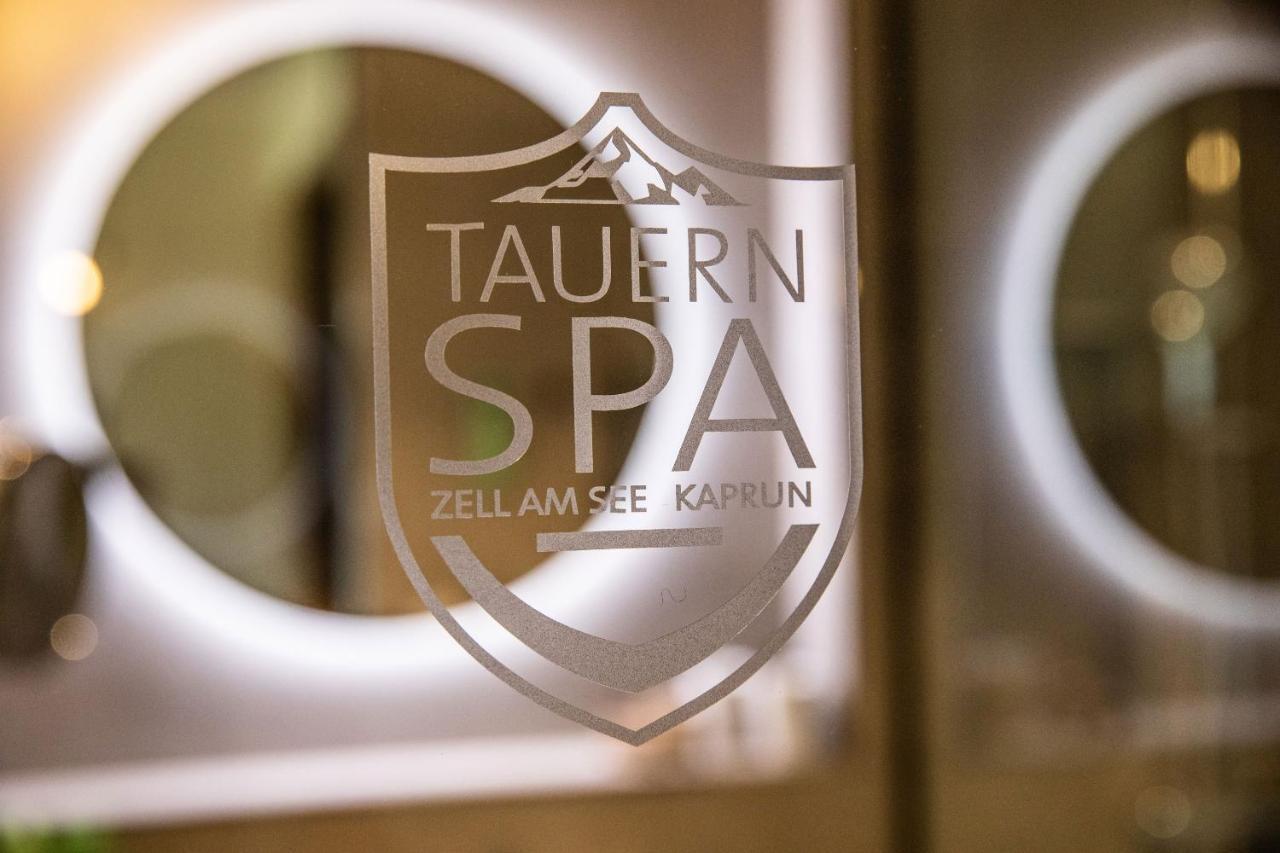 Tauern Spa Hotel & Therme Kaprun Exterior foto